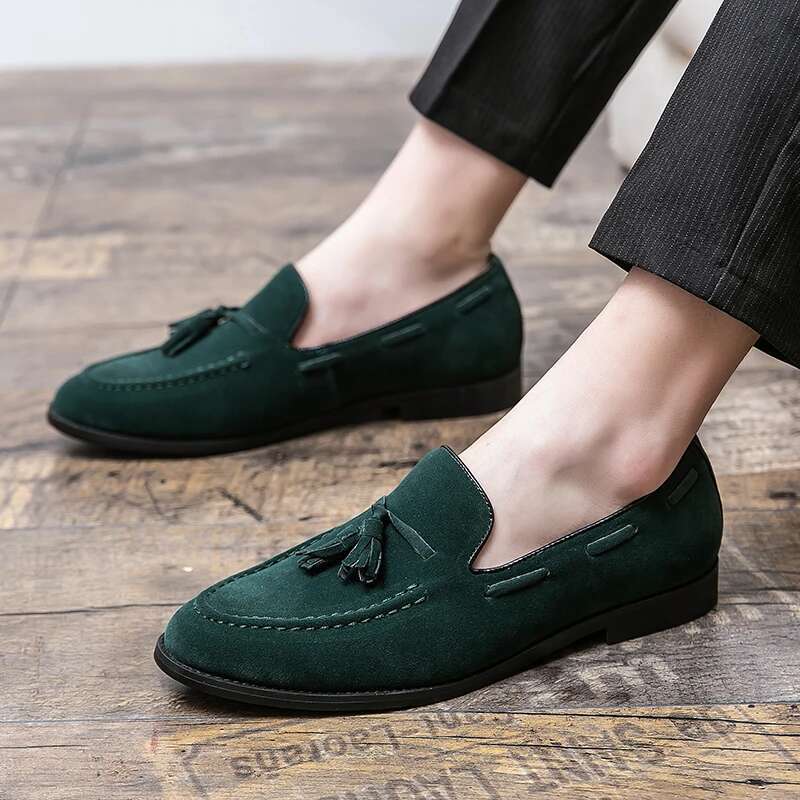 Summer Suede Tassel Leisure 2024 Italy Style Soft Moccasins High Quality Men Loafers Flats Driving Shoes