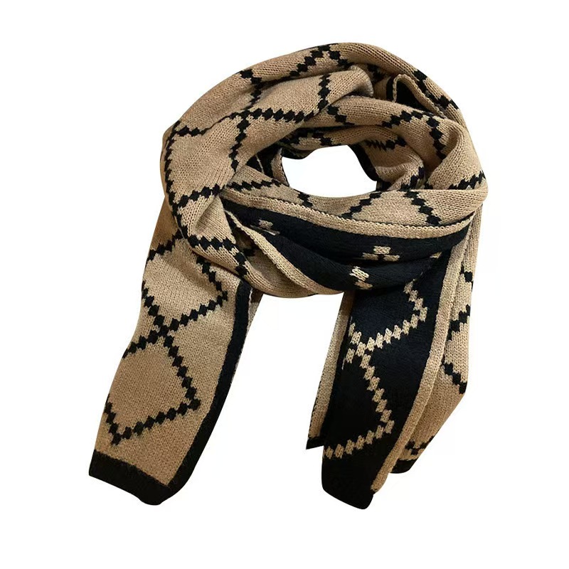 T346 new style all-match scarf for women winter trend warm student diamond pattern neck shawl