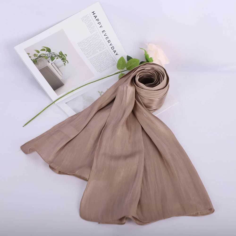 Designer Muslim Headscarf Fashion Micro Light Turbine Shawl High Quality Womens Breathable Long Scarves Wrap the Entire RIMAIRE X250324