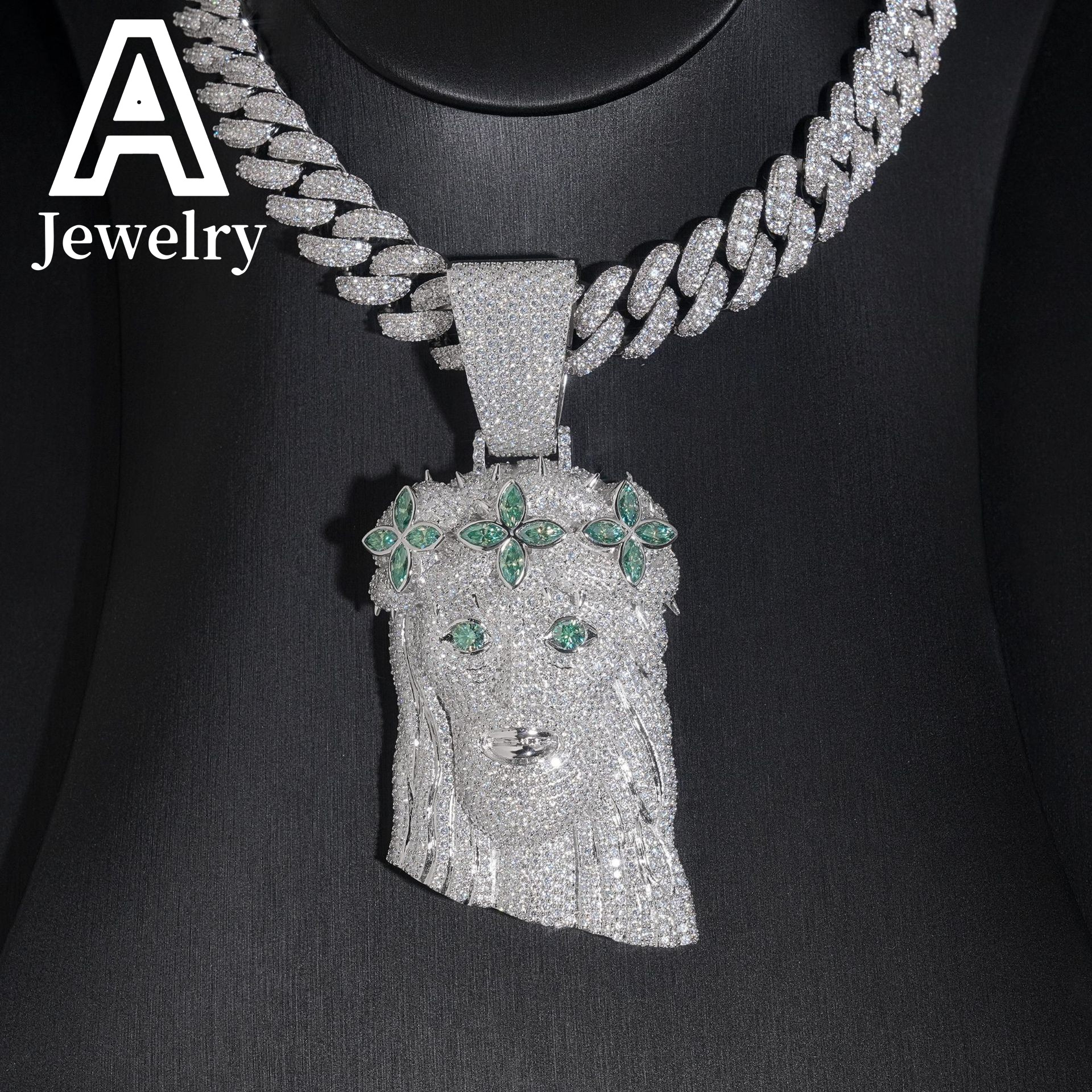 Fine Jewelry NEW ARRIVAL Blue Green Moissanite Jesus Pendant 3D Design 925 Hip Hop Rock iced out Moissanite Pendant