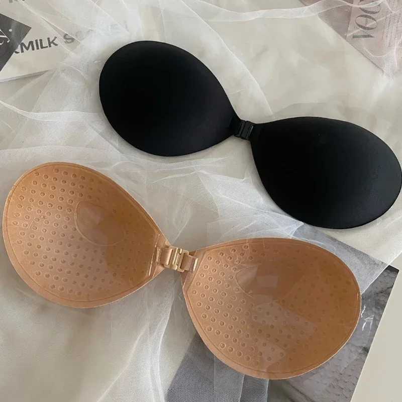 2025 new womens summer chest stickers enhance nude bras self-adhesive bras invisible bras silicone pads sexy strapless brasXJ250324
