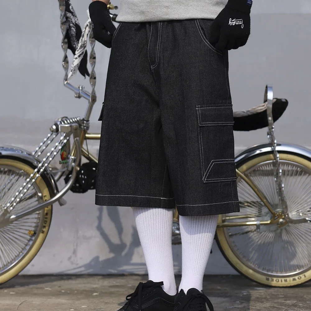 Hip Hop Summer Embroidered Flower Bag Over Knee Jeans Mens Retro Wide Leg Pocket Oversized Cowboy Five Point Pants 250312