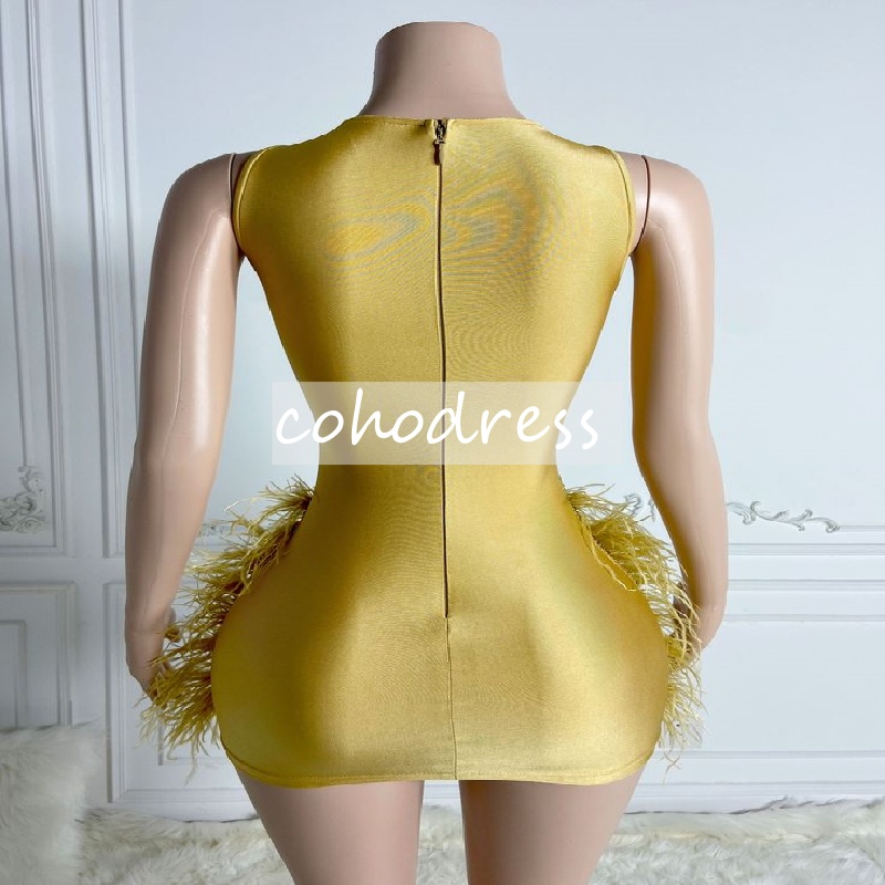 Ornate Gold Prom Dress For Black Girls Luxury Crystal Mini Short Cocktail Dress Feather Birthday Party Evening Wear Bespoke Occasion Formal Dress 2025