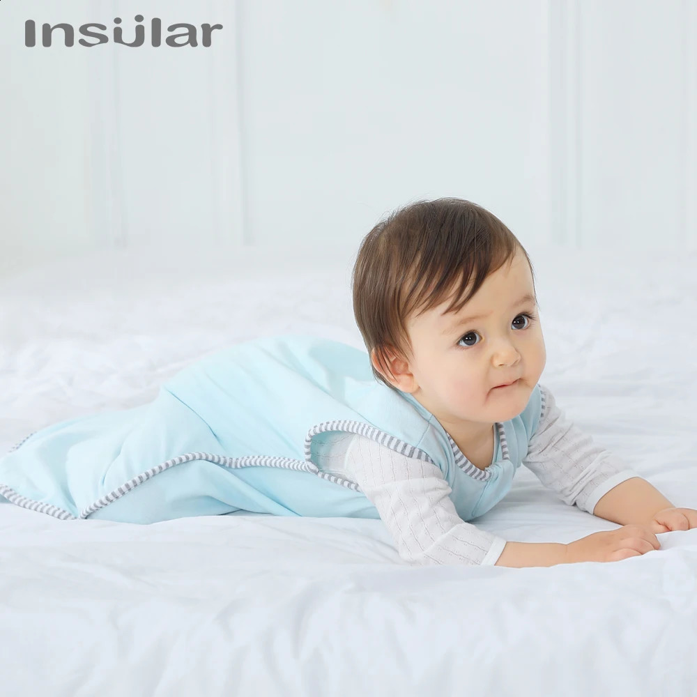 Insulated sleeveless cotton sleeping bag used for cartoon baby blankets for borns soft care 0-18 months old 250324