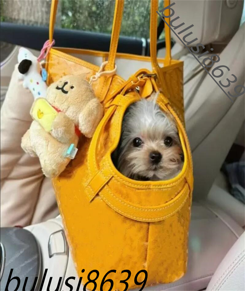 2025 New style High quality designer pet bag Canvas Waterproof dog bag Portable Cat bag Breathable adjustable pet tote bag 33.5*15*27cm