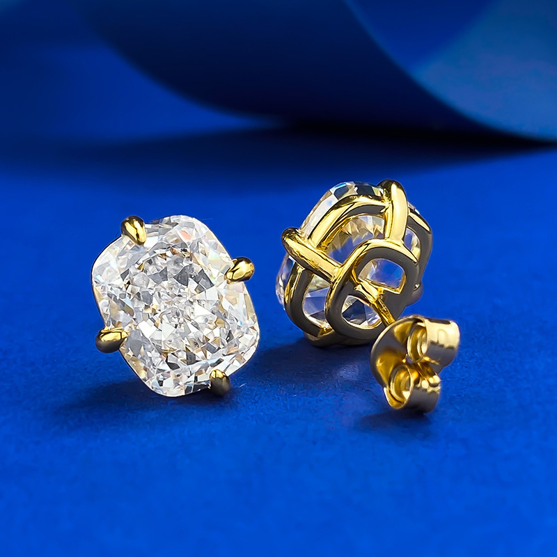 2025 Choucong Top Sell Stud Earrings Luxury Jewelry Sparkling Genuine 100% 925 Sterling Silver Cushion Shape White Moissanite Elegant Party OL Women E