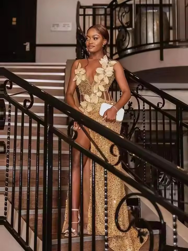 Gold Sequined Mermaid Prom Dresses With Handmade wers Sheer Neck High Slit Formal Birthday Evening Ocon Gowns Customize