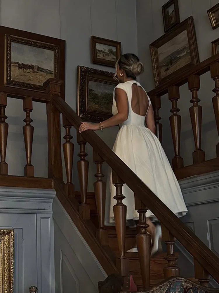 Fashion Backless O-neck A-line Dress For Women Elegant Short Sleeve High Waist Maxi Dresses 2025 Street Vocation Robes 250324