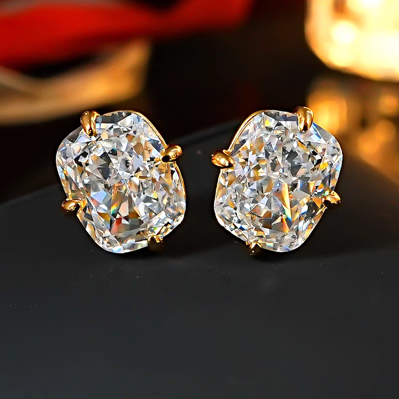 2025 Choucong Top Sell Stud Earrings Luxury Jewelry Sparkling Genuine 100% 925 Sterling Silver Cushion Shape White Moissanite Elegant Party OL Women E