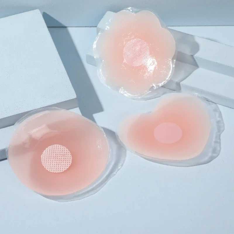 2/10 pieces of invisible self-adhesive breast cream reusable stickers strapless lifting bra pads silicone chest buckleXJ250324