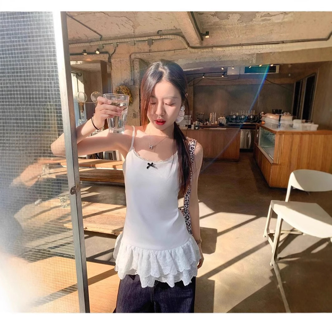 White Camisole Vest Women In Spring And Summer Slim Fit Outer Layered For Inner Wear Ballet Style Hem Lace Base Top