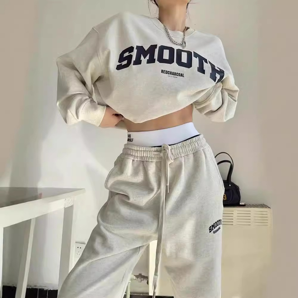 American style Instagram casual sportswear set, women's autumn loose versatile hoodie and pants, student running two-piece set