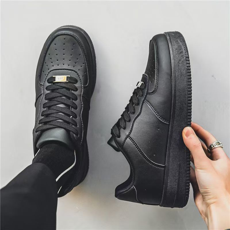 Fashionable and hot Comfortable Sneakers: Versatile Sof t-Sole Casual Spor ts Shoes