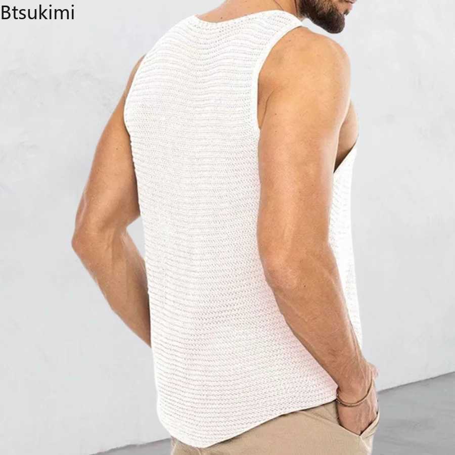 New Summer Mens Tank Top Loose Knitted Sports Tank Top Fashionable 100% Adhesive Sleeveless Mens T-shirt Breathable Mesh Sports Top X2503241