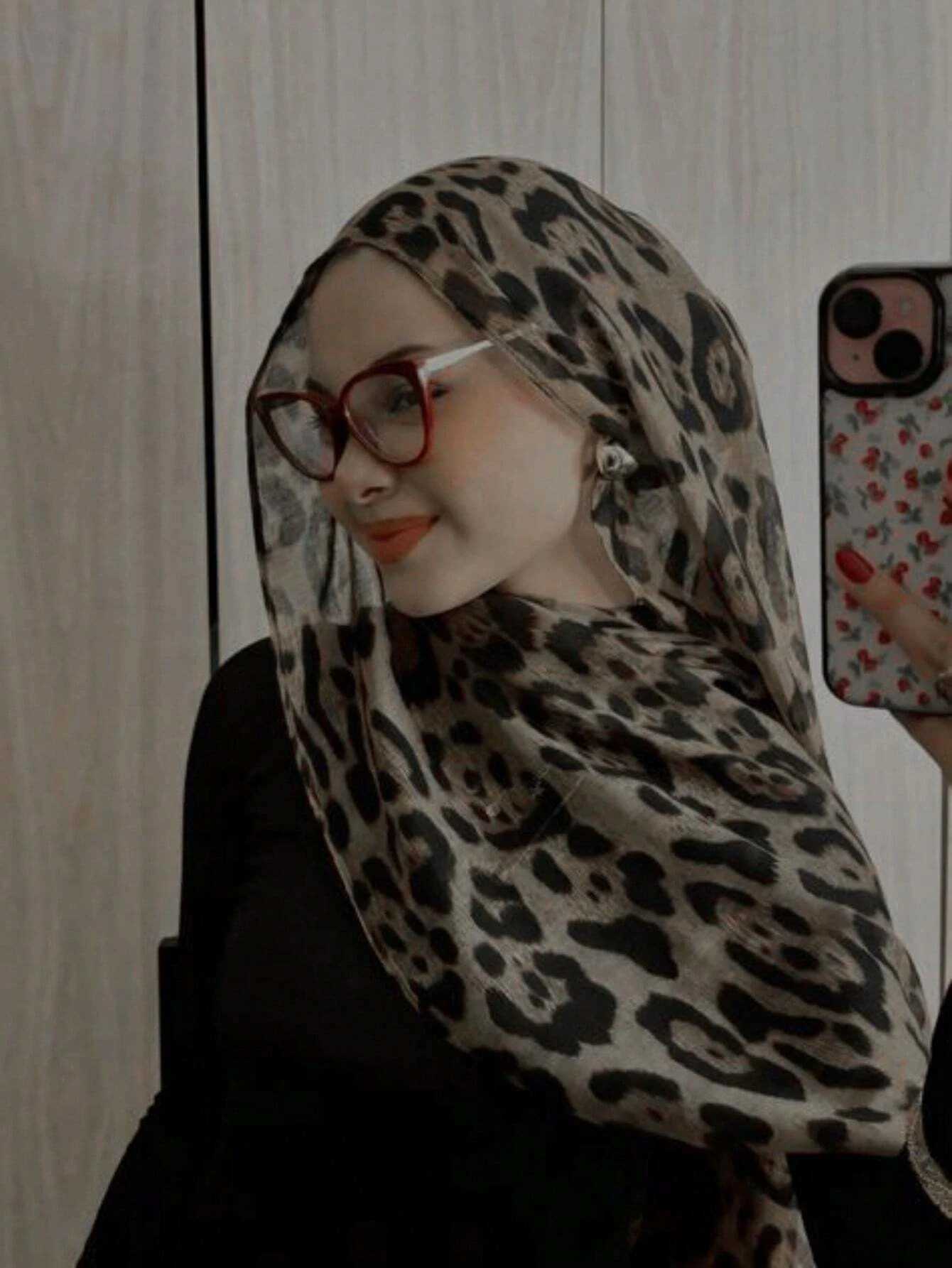 1 warm scarf Bohen Leopard printed headscarf shawl Muslim wrapped shawl thin lightweight breathable suitable for daily wear X250324