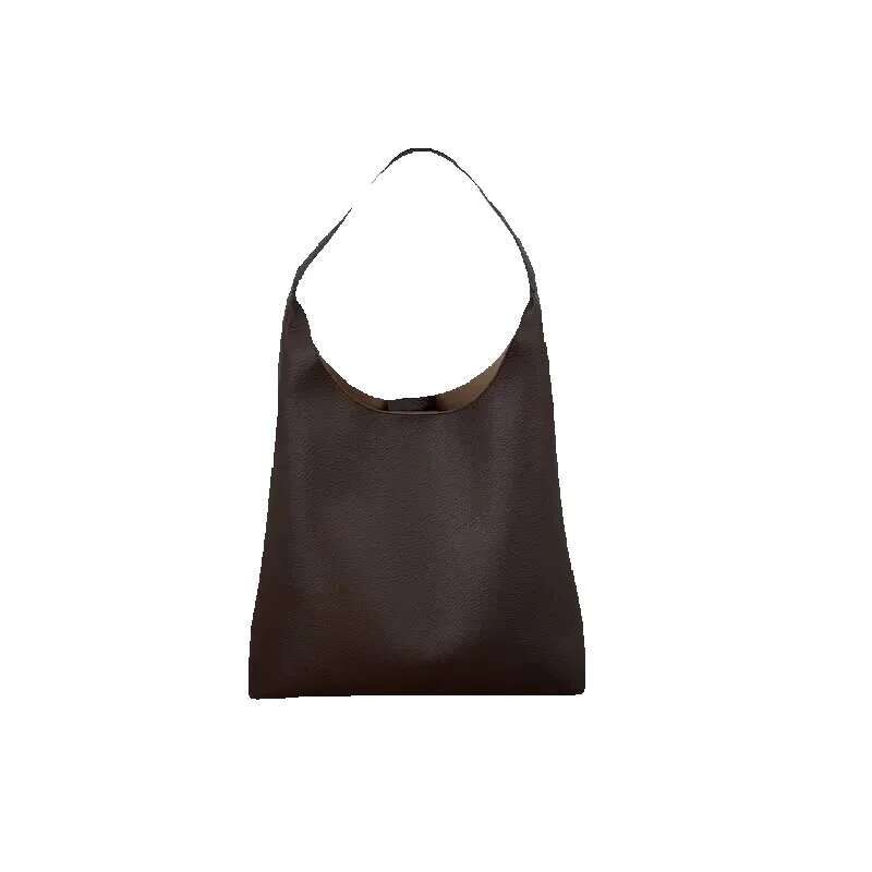 Tote Women's 2025 Fashion Popular Large Capacity Bucket Commuter Vintage Shoulder Designer Bag