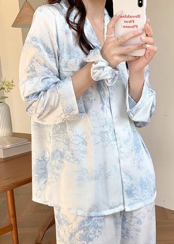 Womens sleepwear with Chinese style printed flower 2PCS sleep set casual wear spring and summer satin long sleeved Trouser set home wear 250321