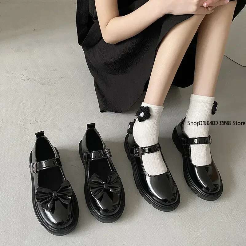 Women Loafers Vintage Round Toe Black Mary Jane Sweet Girls High Heel Platform Lolita Women's Shoes Plush 44