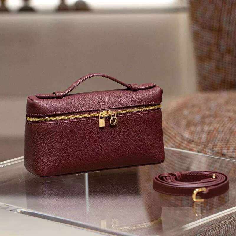 2025 New Light Texture Shoulder Soft Hand-Held Crossbody Handbag Makeup Bag Women's Underarm Commuter Bags