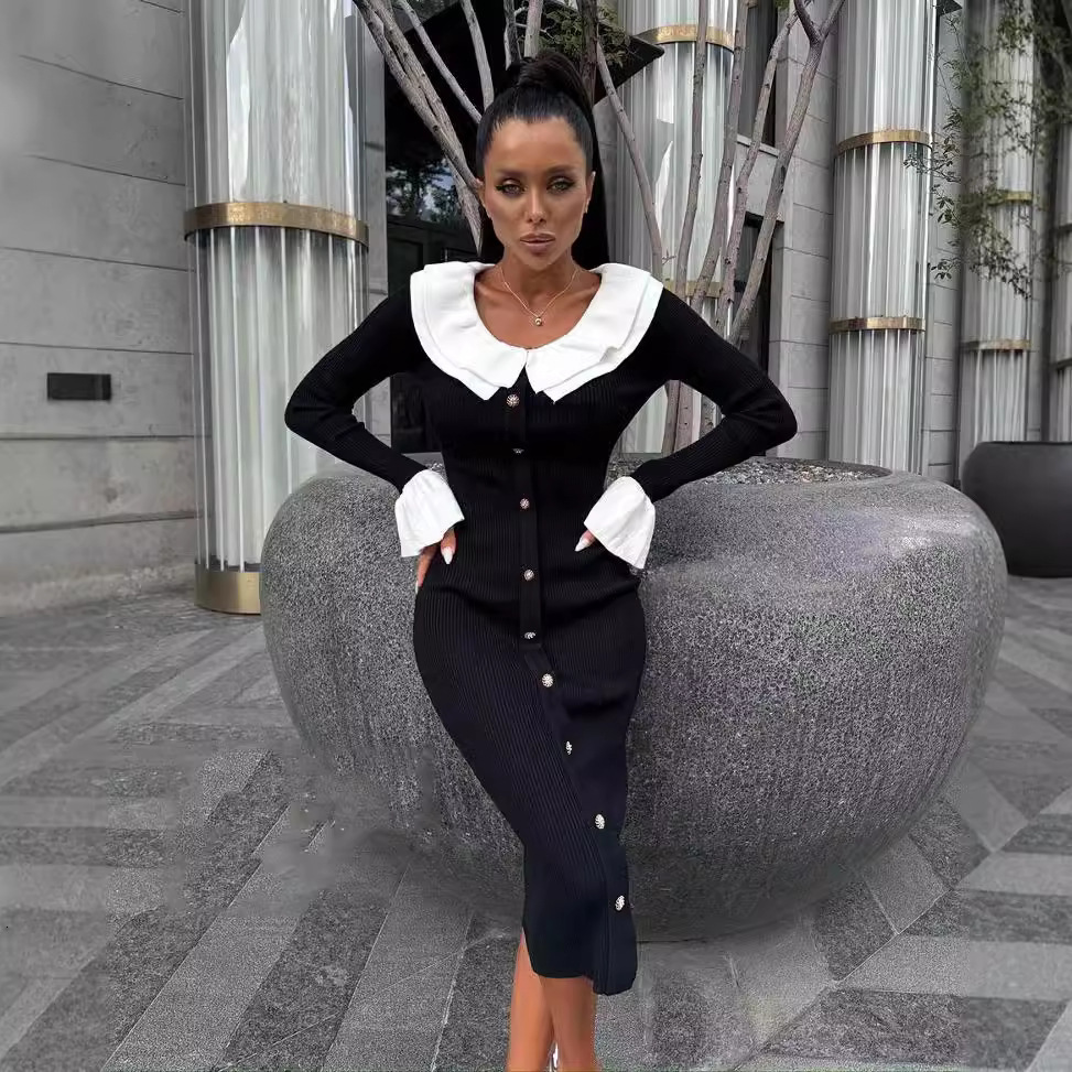 2024 Autumn/Winter New Knitted Woolen Women's Fashion Splicing Color Contrasting Tight Skirt Elegant Temperament Dress