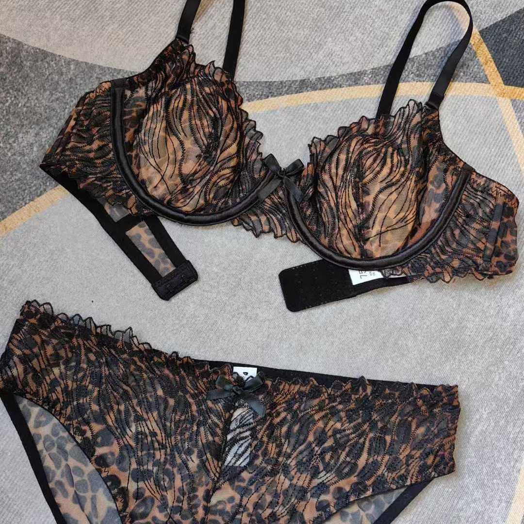 French sexy lingerie leopard print ultra-thin rabbit ear cup bra with large chest and small steel support bra set 250315
