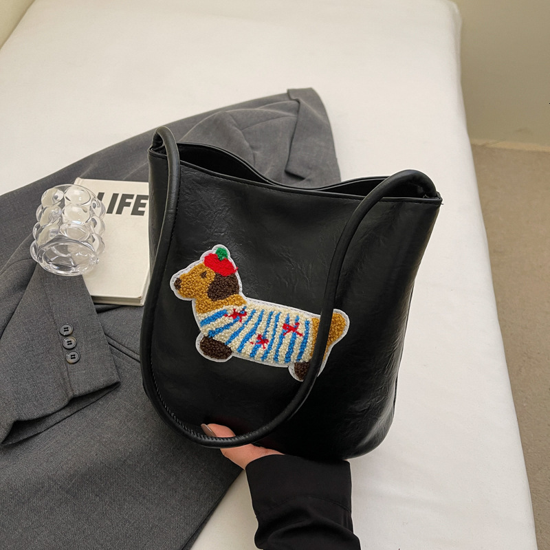 2025S Fashion Designer Casual Minimalist Trendy Underarm For Women New Korean Niche Tote Single Shoulder Crossbody Bucket Bag Trend