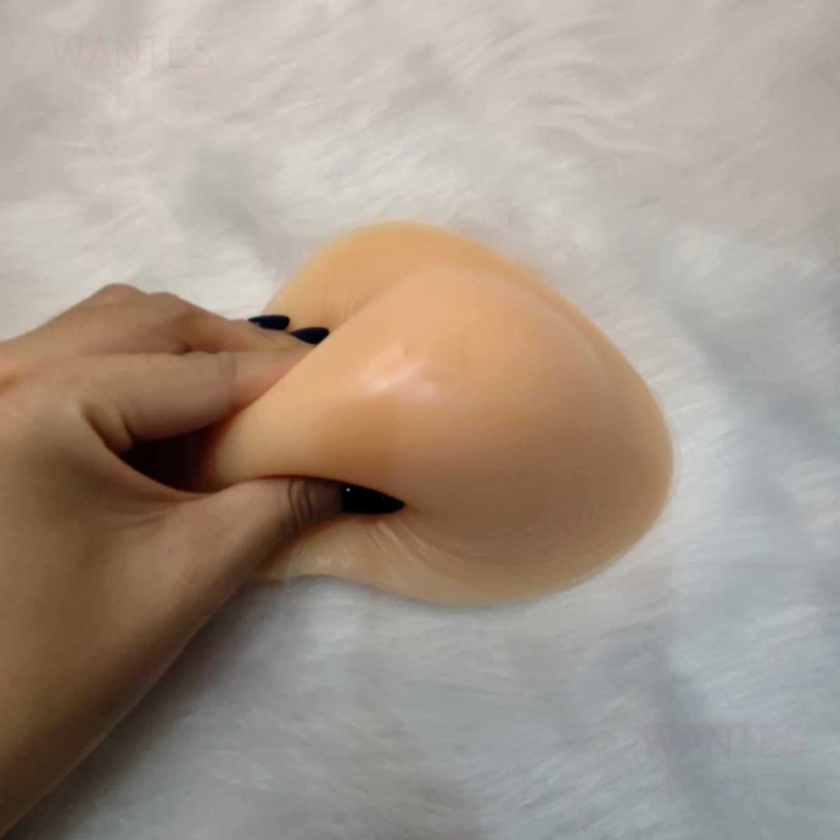 Single piece silicone breast shape silicone bra insert breast cutter breast cutter insert breast cutterXJ250324
