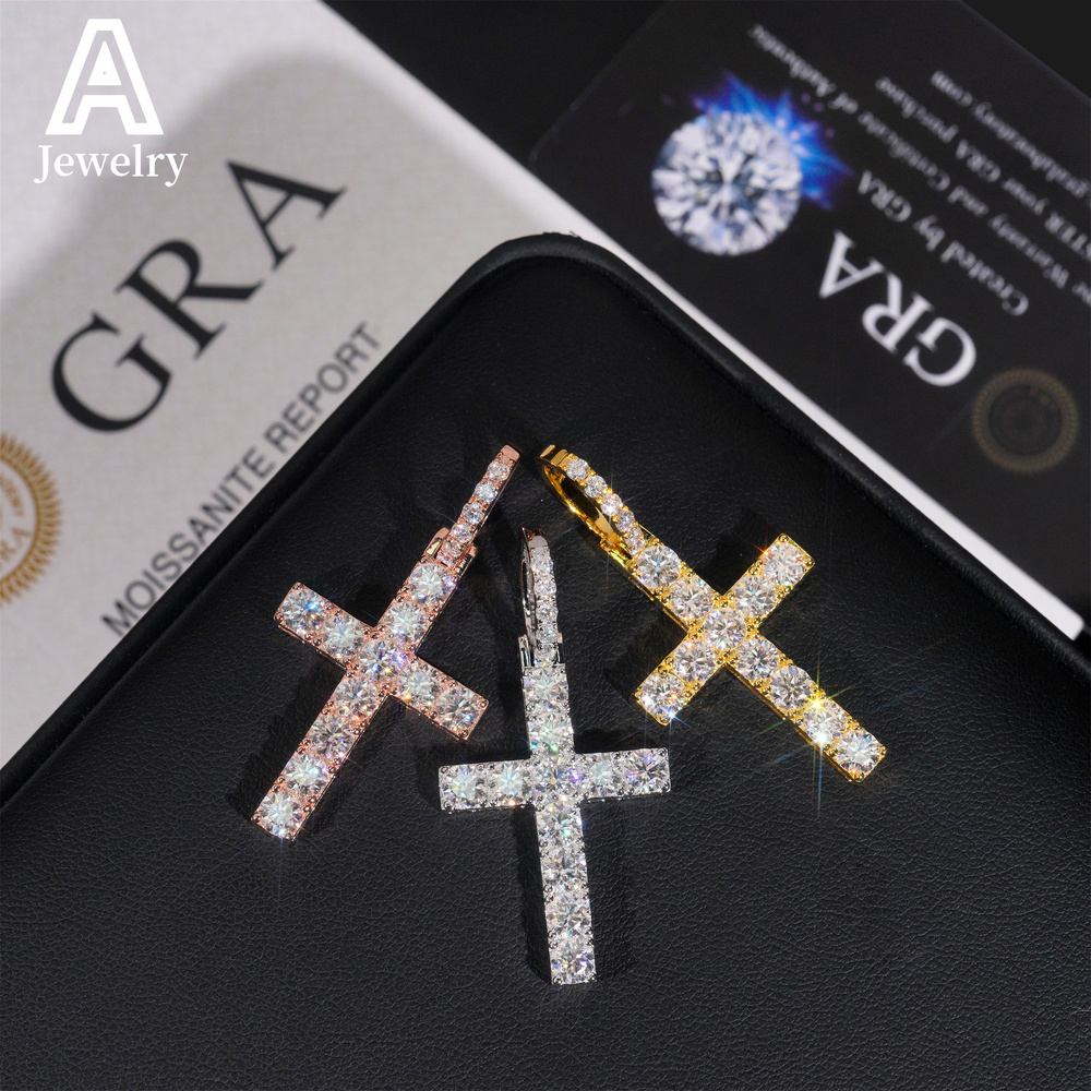 Raised Cross Pendant Hip Hop Jewelry 925 Silver VVS Moissanite Diamond Cross Pendants