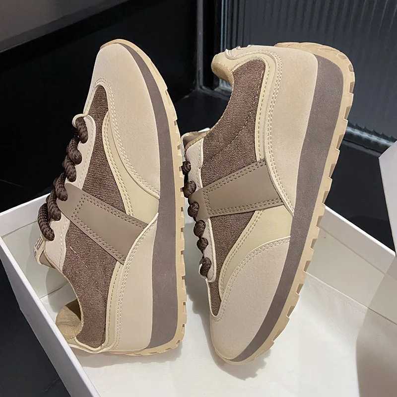 Womens luxury sports shoes retro platform sports shoes womens 2025 autumn new sports running casual shoes womens vulcanized shoesXJ250324