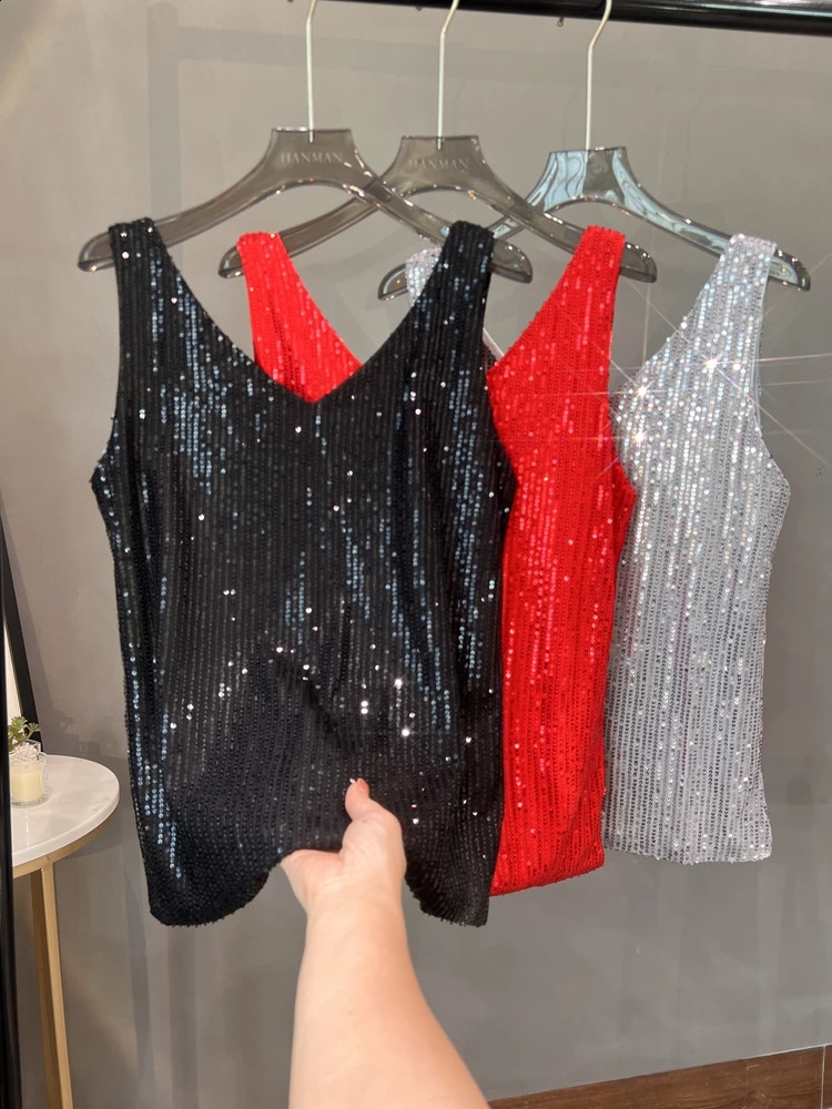 European and American Sequined V-neck Vest Worn Inside A Suit Bottoming Shirt and Worn Outside A Sparkling Top 250324