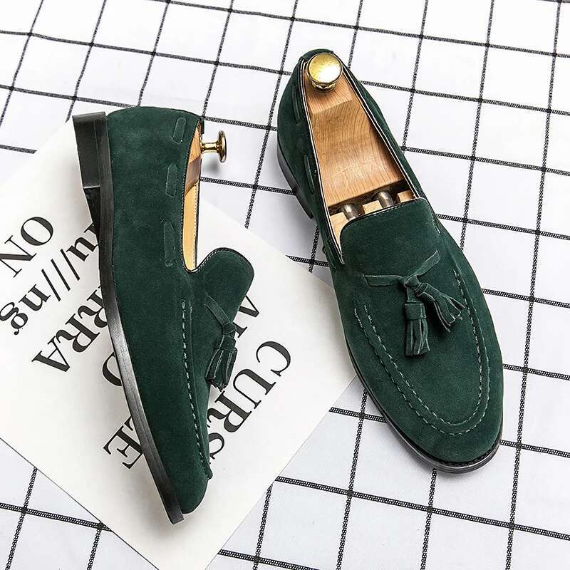 Summer Suede Tassel Leisure 2024 Italy Style Soft Moccasins High Quality Men Loafers Flats Driving Shoes