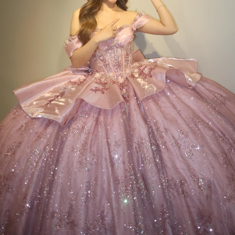 Pink Shiny Princess Quinceanera Dresses Sequin Appliqued Lace Beads Tull Sweet 16 Dress Sweetheart Off Shoulder Ball Gown Vestidos De 15 Anos