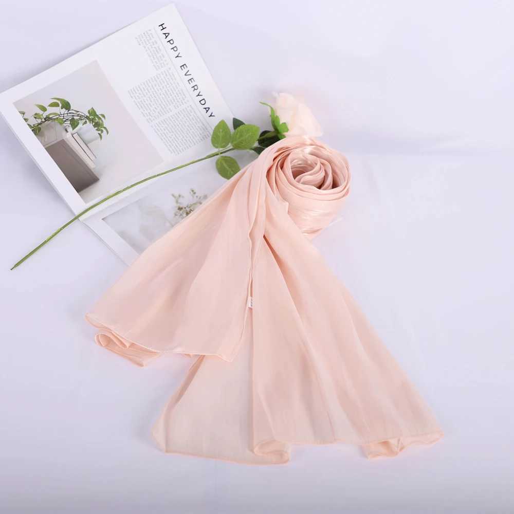 Designer Muslim Headscarf Fashion Micro Light Turbine Shawl High Quality Womens Breathable Long Scarves Wrap the Entire RIMAIRE X250324