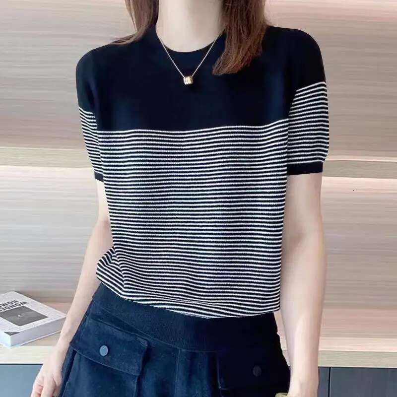 Women Summer T Shirt Vintage Striped Short Sleeve Tee Korean Fashion Round Neck Patchwork Tunics Casual Knitted Tops