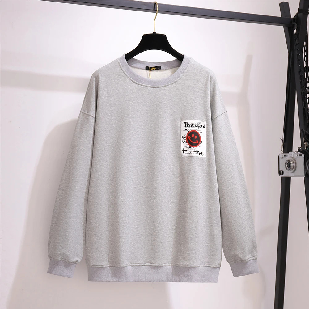 Autumn and Winter Plus Size Womens Round Neck Sweatshirt Black Gray Collage Printing Loose Simple Long Sleeve Tops 250317