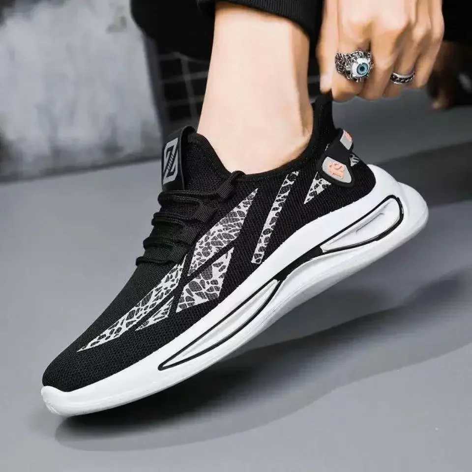 Mens casual sports shoes breathable sports shoes outdoor sports running shoes comfortable walking training tennis shoesXJ250324