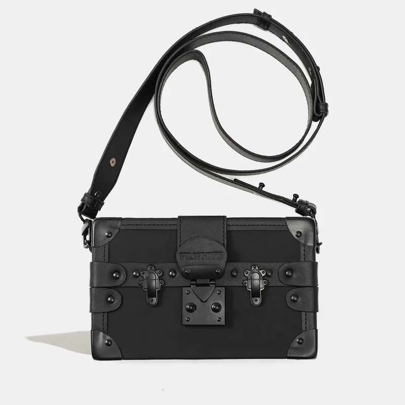 Men's Shoulder Messenger Bag Sg Husband Trendy Couple Bags Boys Small Square Leather Side Crossbody Man Vintage