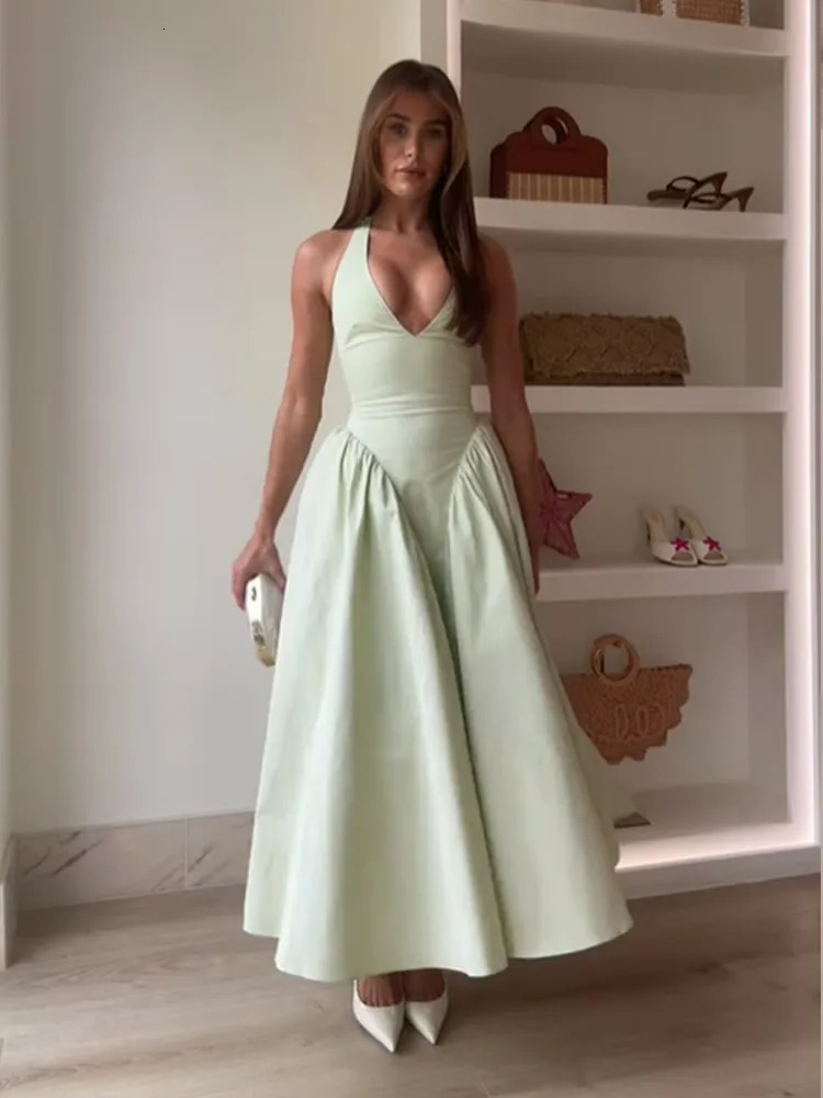 Summer Women Solid Halter Long Dress Sexy Deep V Neck Slim Fit High Waist Pleated Maxi Dress 2025 Lady Beach Party Vestidos 250322