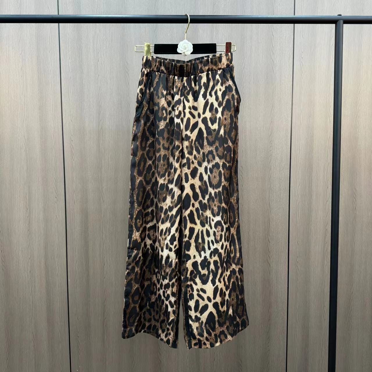 Yuzu MM 2025 Spring/Summer Collar Long Sleeve Design Temperament Leopard Pattern Shirt Paired with Pants Home Set