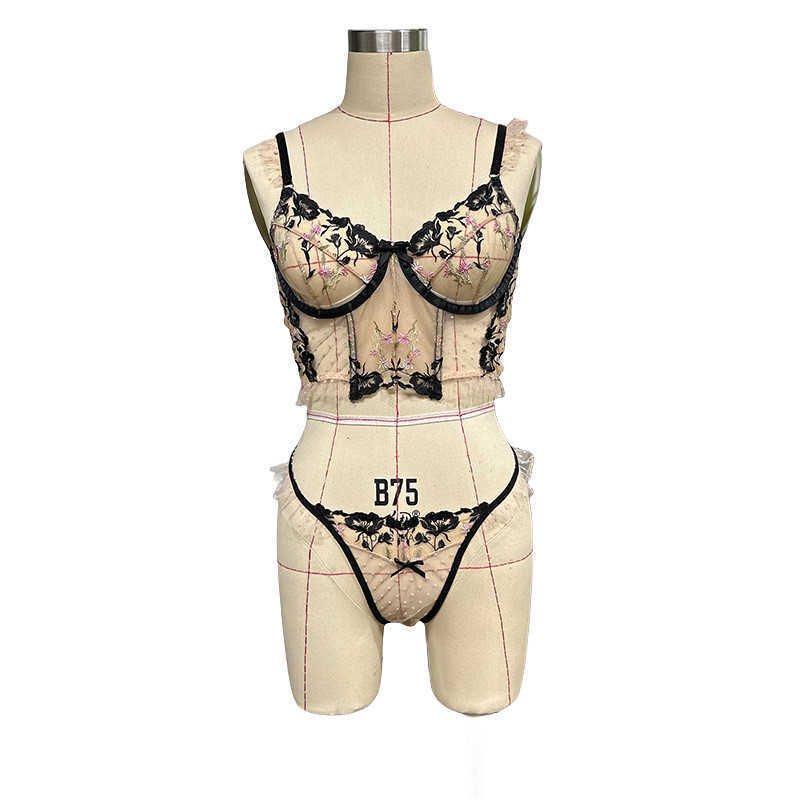 French style ultra-thin lingerie with lace embroidery, steel ring support, large chest display, small bra, mesh transparent bra set 250315
