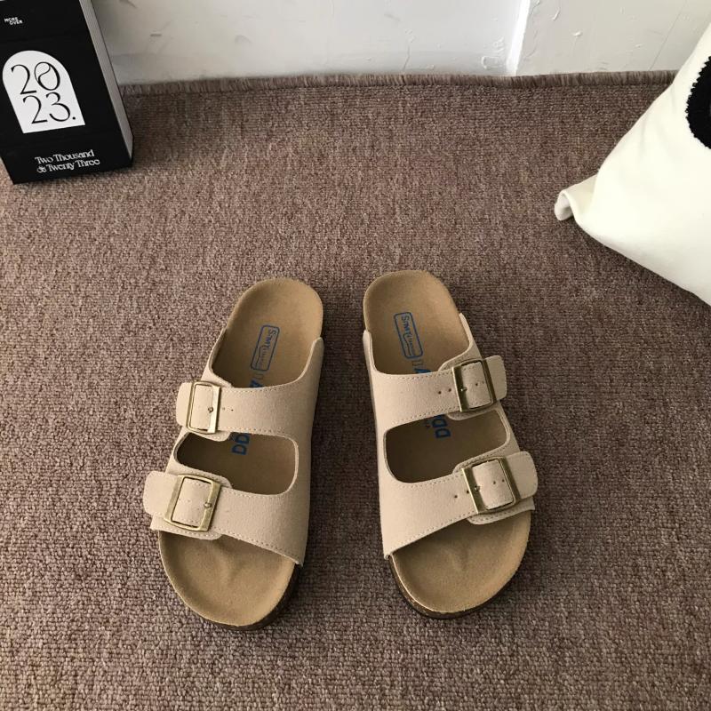 2025 hot new free shipping designer slippers for womens flat slippers khaki black beige Summer new beach PU flat sandals