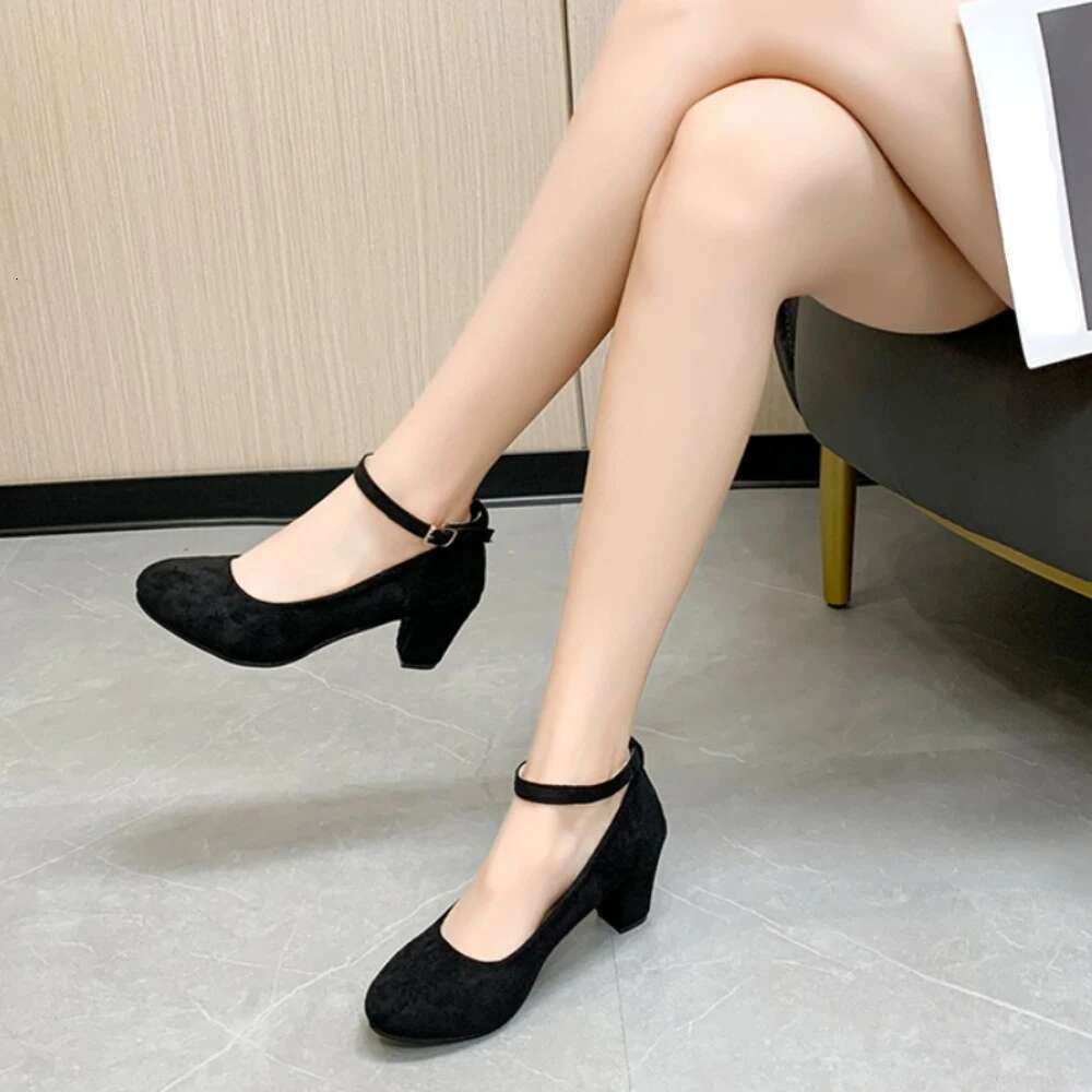 Women's Fashion Pumps Sweet Woman Thick High Heels Ankle Strap Female Platform Women Shoes