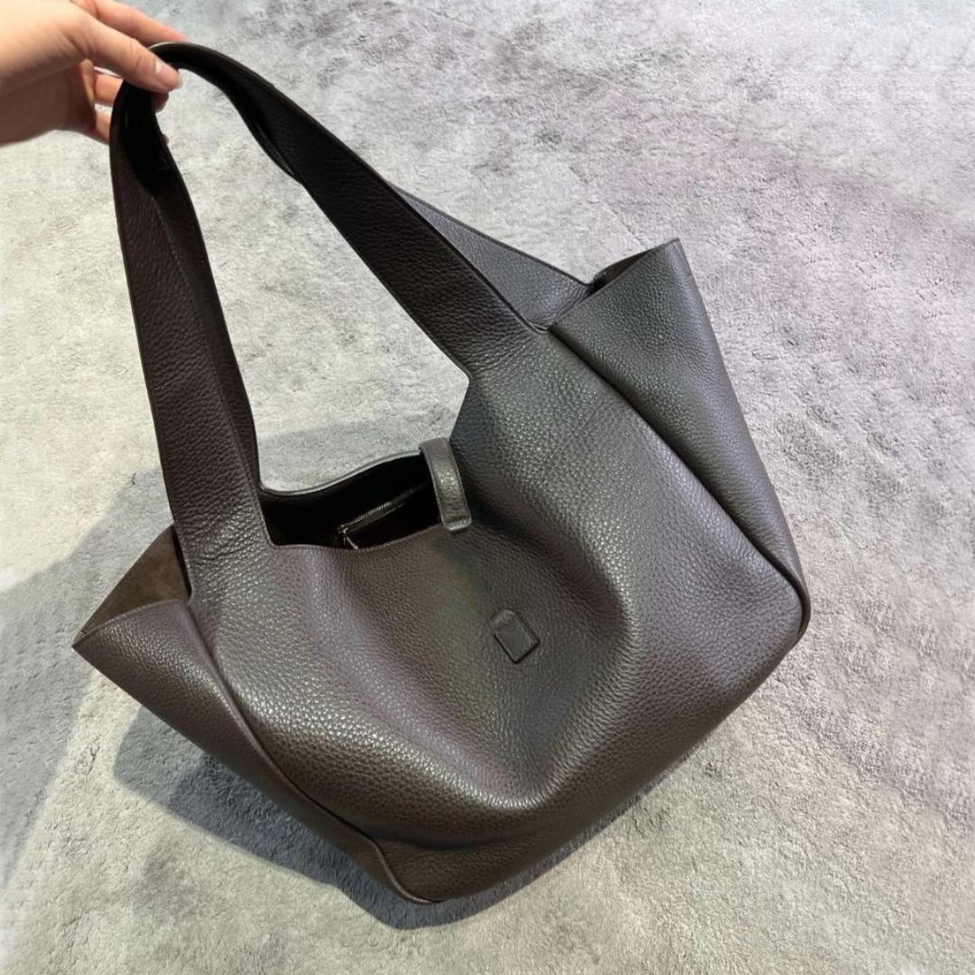 BEA Tote Designer Bag Grained Leather Totes Women Handbag Shoulder Large Purse Travel Shopping Bags