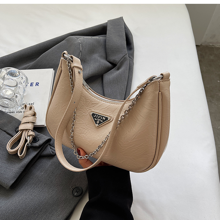 Free shipping designer bag 2025 new High-end stylish niche-designed women bag new popular and trendy versatile crossbody bag single-shoulder and under