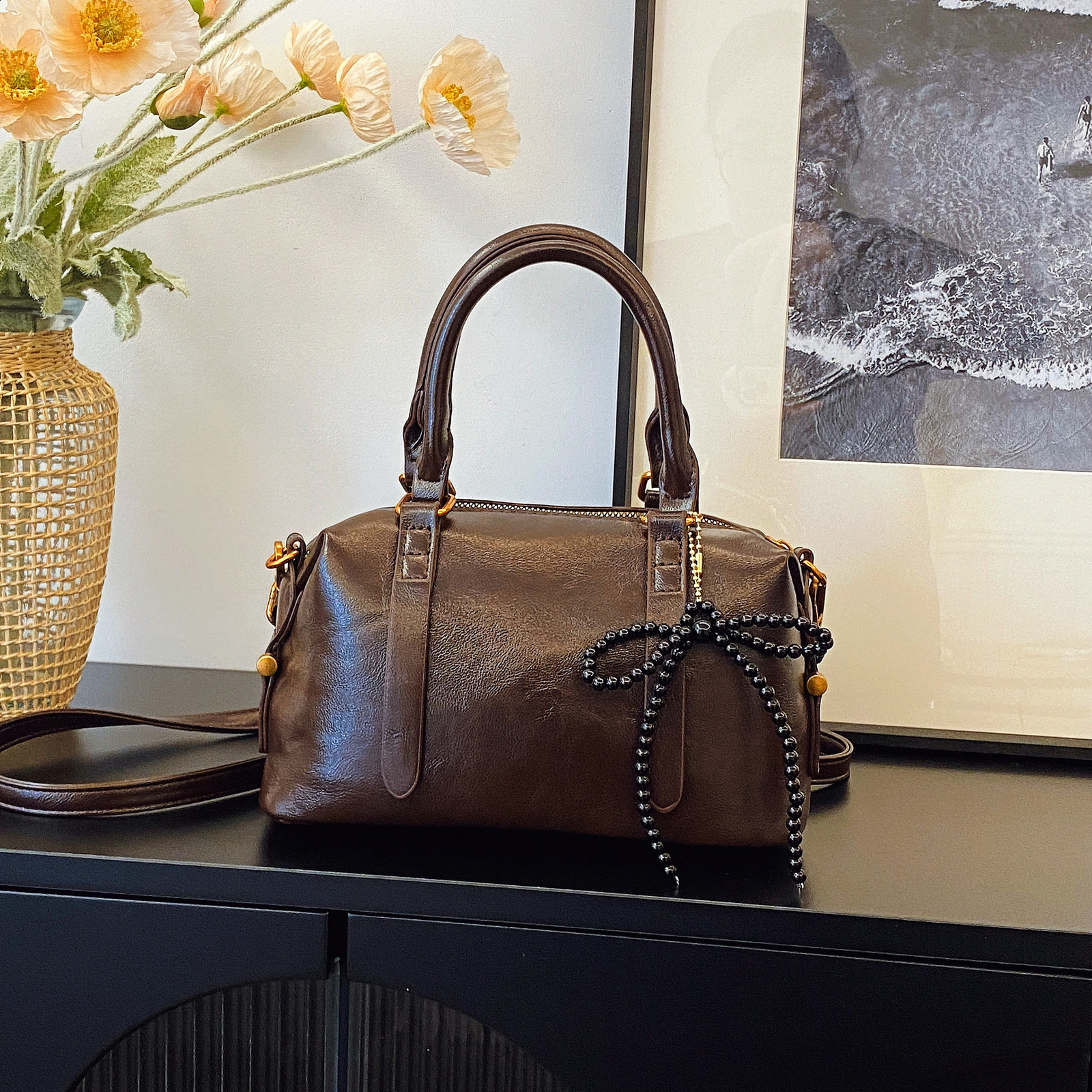 2024 Fashionable Boston Pillow Bag Casual Soft Leather Handbag Versatile Texture Single Shoulder Diagonal Cross 250317