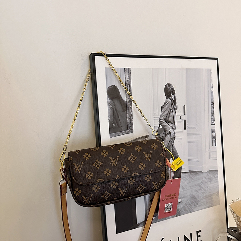 Designer Shoulder Handbags - Fashion Printed Small Square Bag, Chic hot Women's Underarm Messenger Bag with Artistic Design