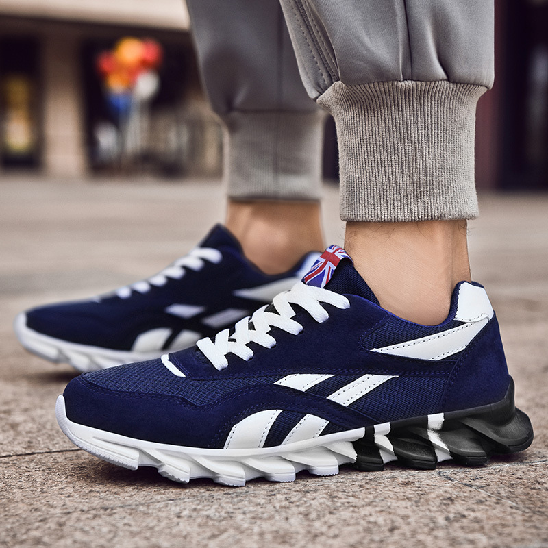 Sports shoes men's new flying fabric breathable large size men's shoes neutral 2025s hot