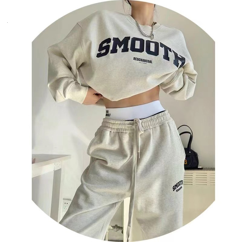 American style Instagram casual sportswear set, women's autumn loose versatile hoodie and pants, student running two-piece set
