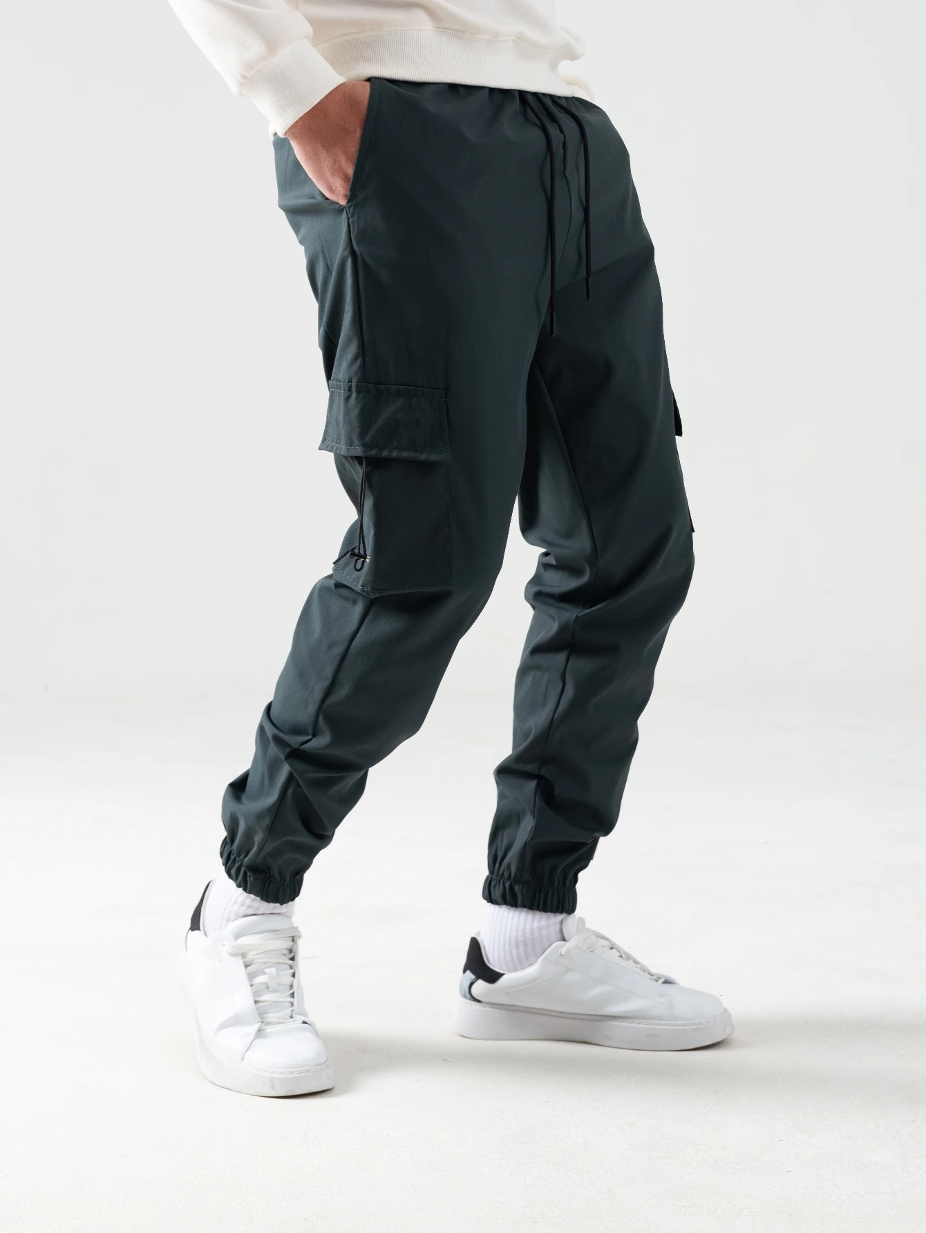 Commodity pants mens multi pocket camouflage sports street clothing casual plus size hiphop 250322