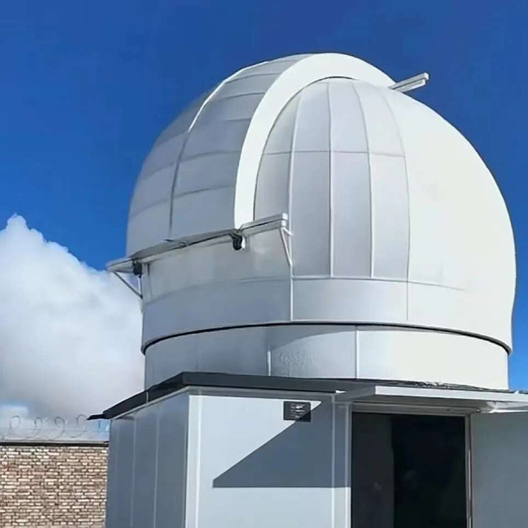 Elegant Aluminum Curtain Wall with Smooth Spherical Finish - Customized products quality assurance